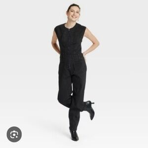 Universal Thread Black Sleeveless Jumpsuit